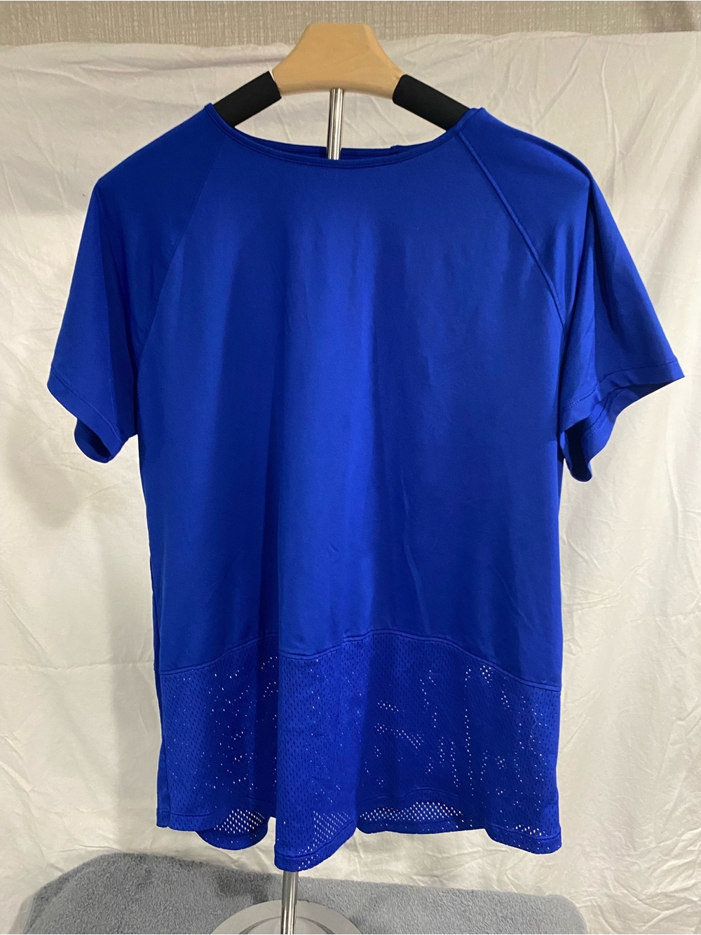 Under Armour Blue Short Sleeve Performance Tee. XL